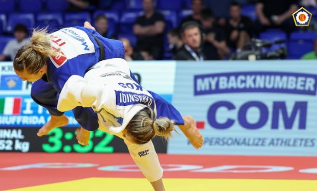 Distria Krasniqi në gjysmëfinale të Botërorit pas fitores ndaj Reka Pupp