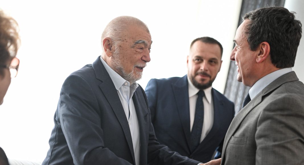 Kurti mirëpriti ish-Presidentin e Kroacisë, Stepjan Mesić