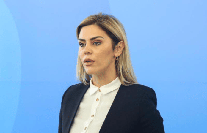 Ndeshja Shqipëri-Serbi, Deliu – Kodra: Sonte luan zemra, krenaria dhe flamuri kuqezi