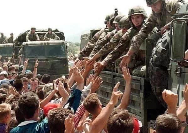 Pamje dhe momente që nuk harrohen kurrë: 26 vjet nga fundi i luftës në Kosovë