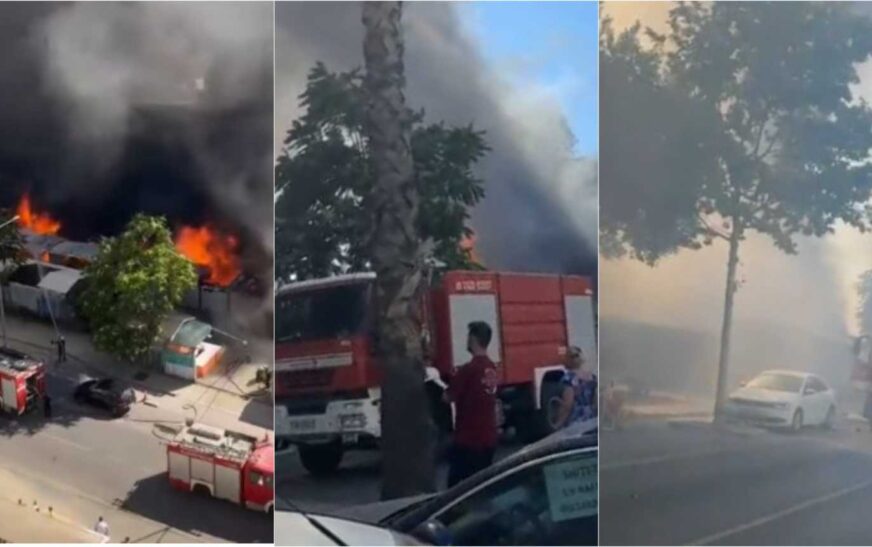 Zjarr i madh në Durrës, tregu i plazhit përfshihet nga flakët