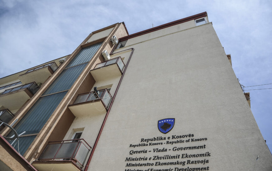 Ministria e Ekonomisë: Pagesat për përfituesit e Pakos për Mbështetje të Energjisë pritet të ekzekutohen deri në fund të korrikut