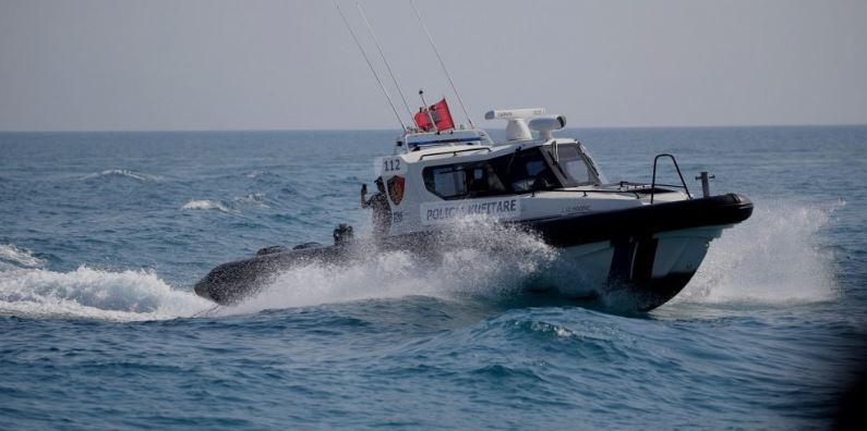 Vdekja e turistit anglez në Durrës, arrestohet personi që dha me qira Jet Ski-në