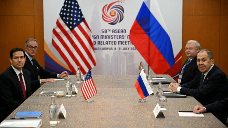Rubio thotë se SHBA-të dhe Rusia kanë shkëmbyer ide të reja për bisedimet e paqes në Ukrainë