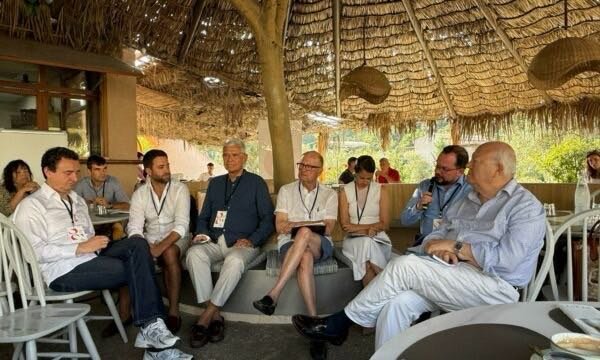 Çlodhja e Kurtit në ishullin grek, Haradinaj: Dhoma më e lirë 605 euro