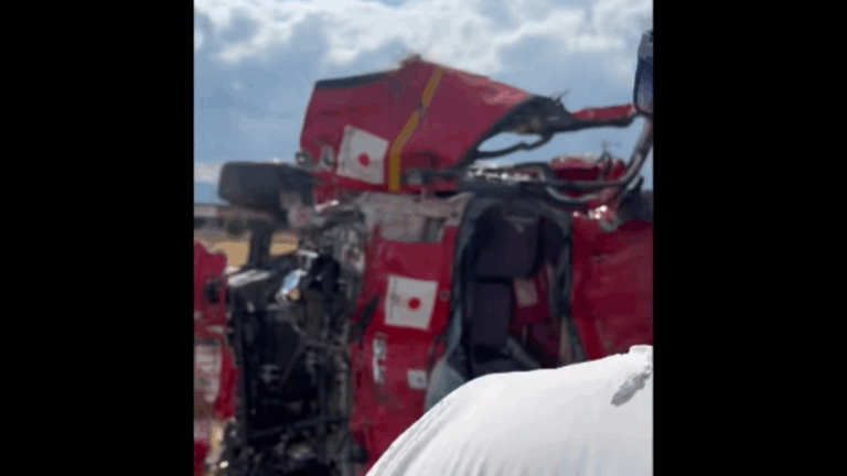 Aksident i rëndë në Gjakovë, përplasen dy kamionë – lëndohen shoferët