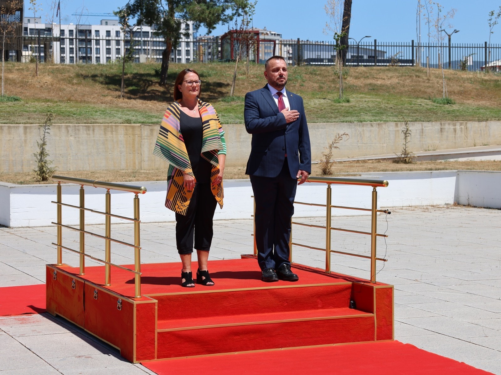 Politikë  Maqedonci takon ministren e mbrojtjes të Luksemburgut: Presim mbështetjen e anëtarësimit të Kosovës në KE