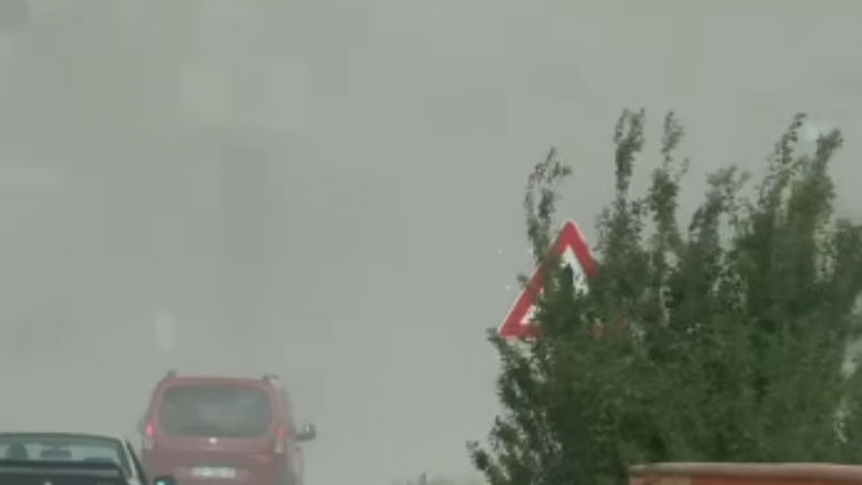 Erëra të forta dhe mundësi për rrufe në disa zona të Kosovës, IHMK paralajmëron kujdes