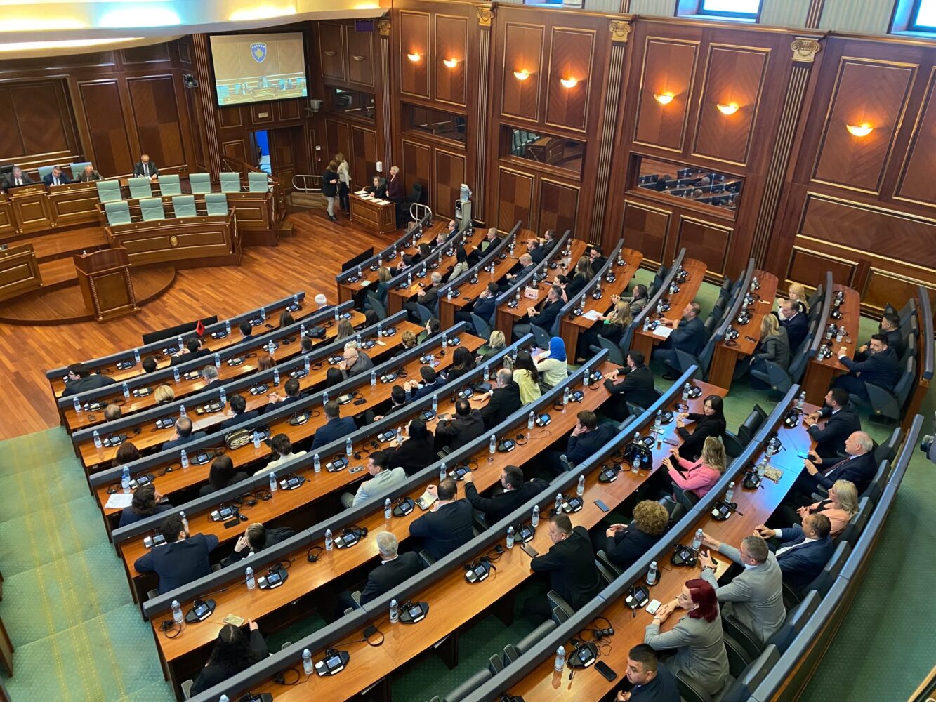 Përpjekja e 46-të dështon, kuvendi ende pa kryetar, përplasjet rreth votimit të fshehtë vazhdojnë