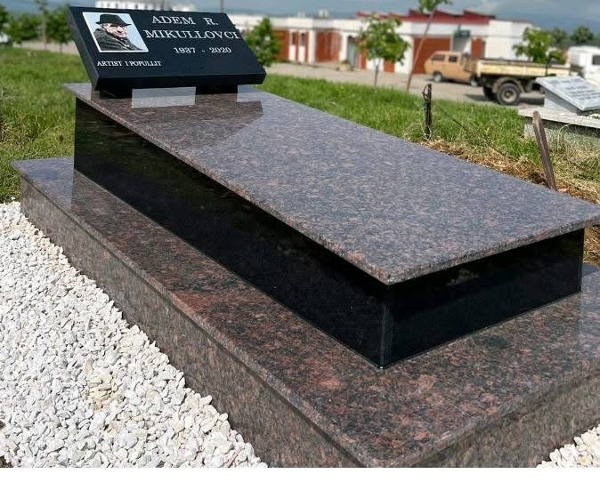 Reagon gruaja e Adem Mikullovcit pas shpifjeve se nuk iu rregullua varri aktorit