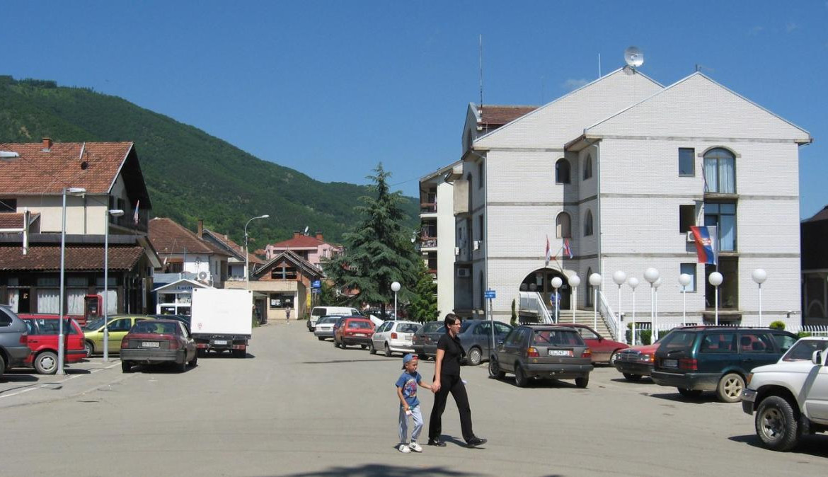 809 qytetarë të punësuar në veri përmes masës qeveritare për punësim