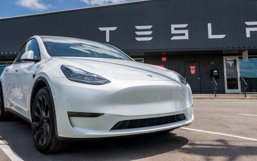 Gjermani, shitjet e Tesla bien me 58 për qind