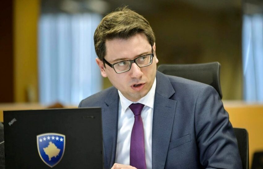 Murati akuzon opozitën se po e pengon integrimin e Kosovës në SEPA