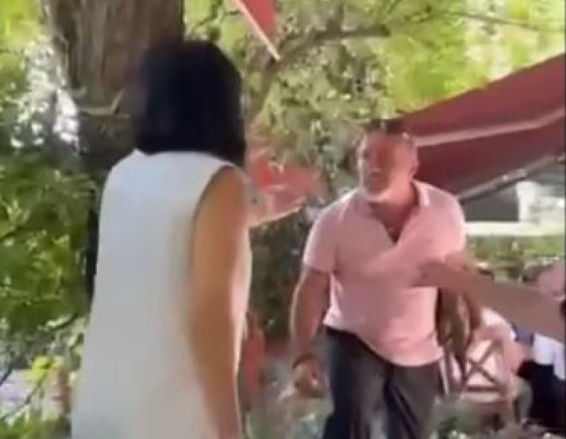 Pas përplasjes verbale që pati me Fitore Pacollin, Agim Pllashniku largohet nga puna