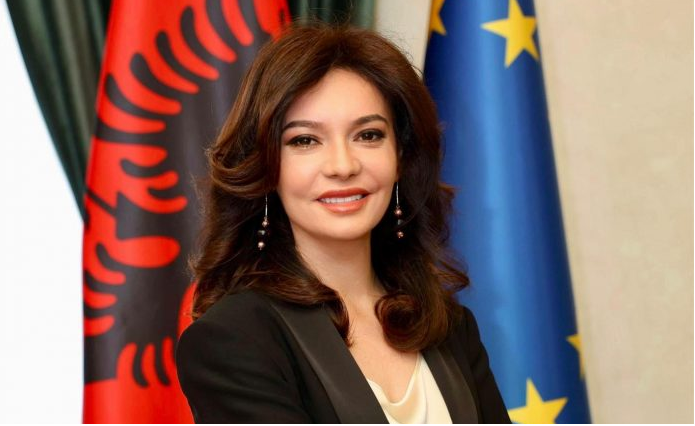 Kryetarja e Parlamentit të Shqipërisë: “Bota serbe” është e rrezikshme për rajonin