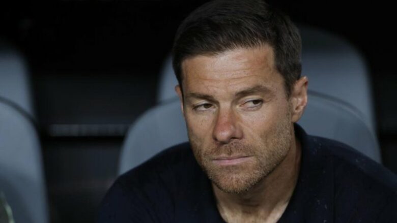 Alonso do të mbajë takim urgjent me dy lojtarë të Real Madridit pas poshtërimit nga PSG