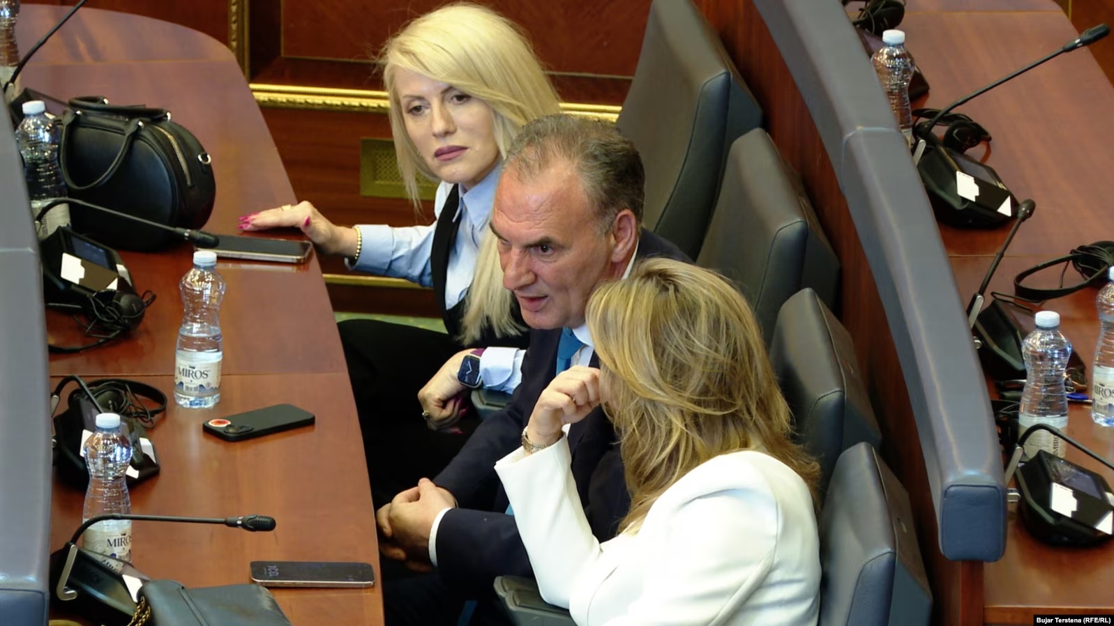 Izmaku: Nëse propozohet emri i Limajt, të hënën mund të konstituohet Kuvendi