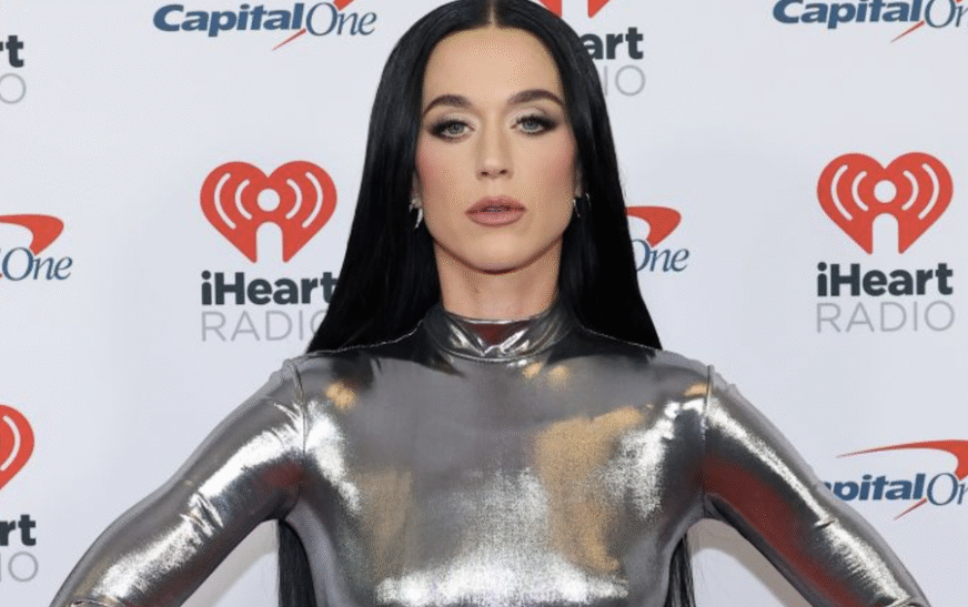 Pavarësisht se doli në takim me Justin, thuhet se Katy s’e paska shumë mendjen te romancat