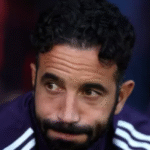 tifozet-thone-se-karriera-e-nje-lojtari-ne-man-united-‘ka-mbaruar’-pas-pjeses-se-pare-kunder-grimsby