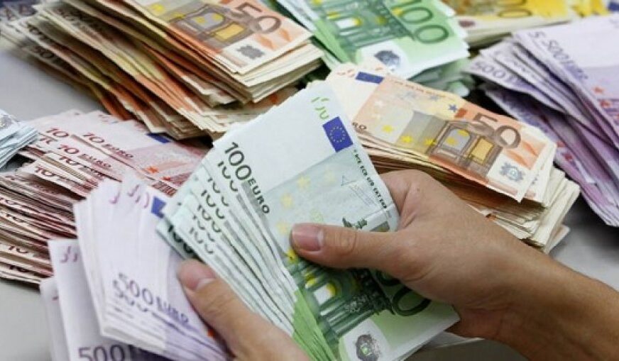 Komunave po u bllokohen llogaritë