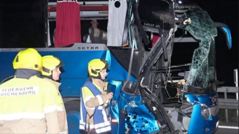 Kompania Dubova Reisen flet për aksidentin e autobusit në Gjermani