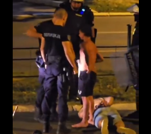 Protestat në Serbi hyjnë në fazë kritike – Policia arreston edhe fëmijë, organizatat kërkojnë hetim urgjent
