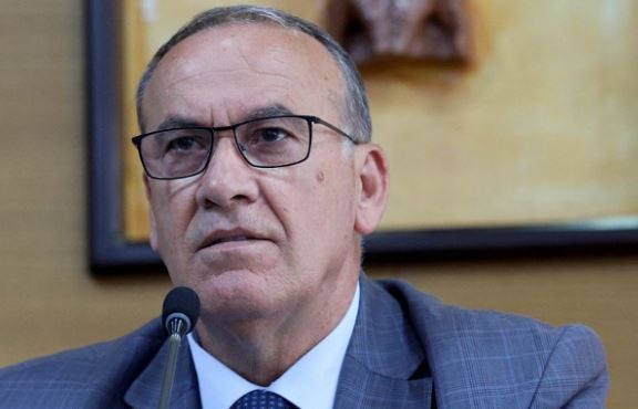 Fehmi Kupina publikon listën e kandidatëve nga inicativa e tij qytetare