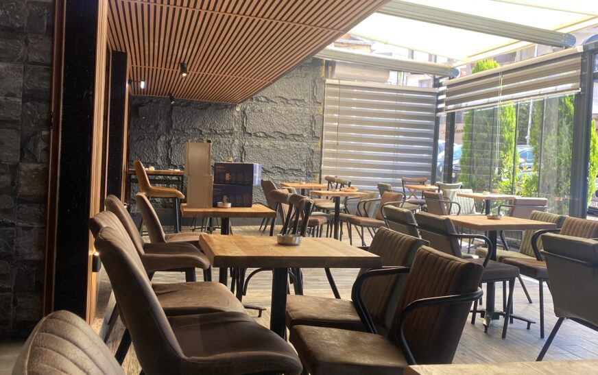 Movie Bar rihapet me pamje të re dhe komoditet në Ulpianë të Prishtinës