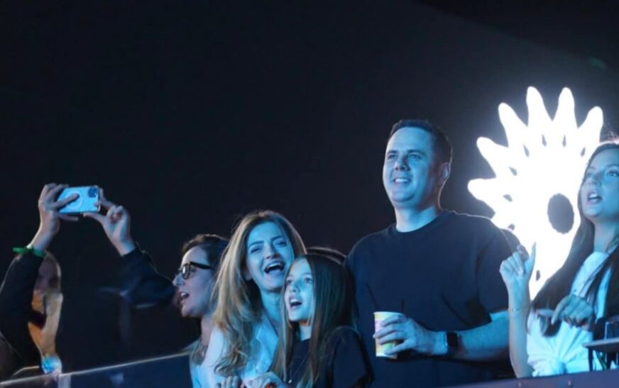 Abdixhiku: Dua Lipa mbrëmë ndriçoi zemrat e mijëra të rinjve, kjo është Kosova që duam e ëndërrojmë