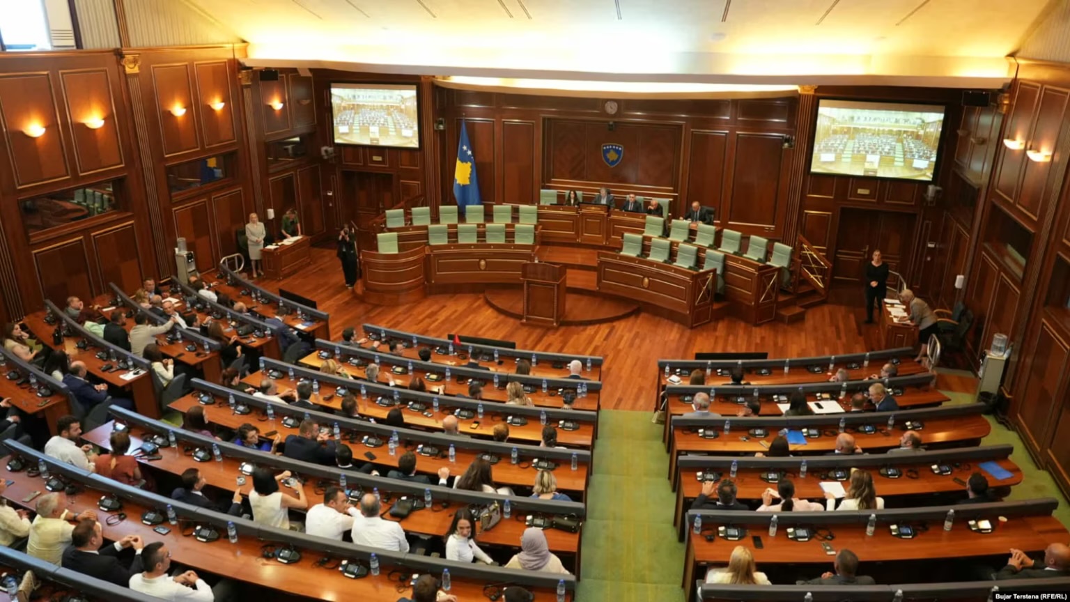 Dështimi i Muratit për t’u zgjedhur Kryeparlamentar, Kuvendi del me njoftim për seancën e sotme