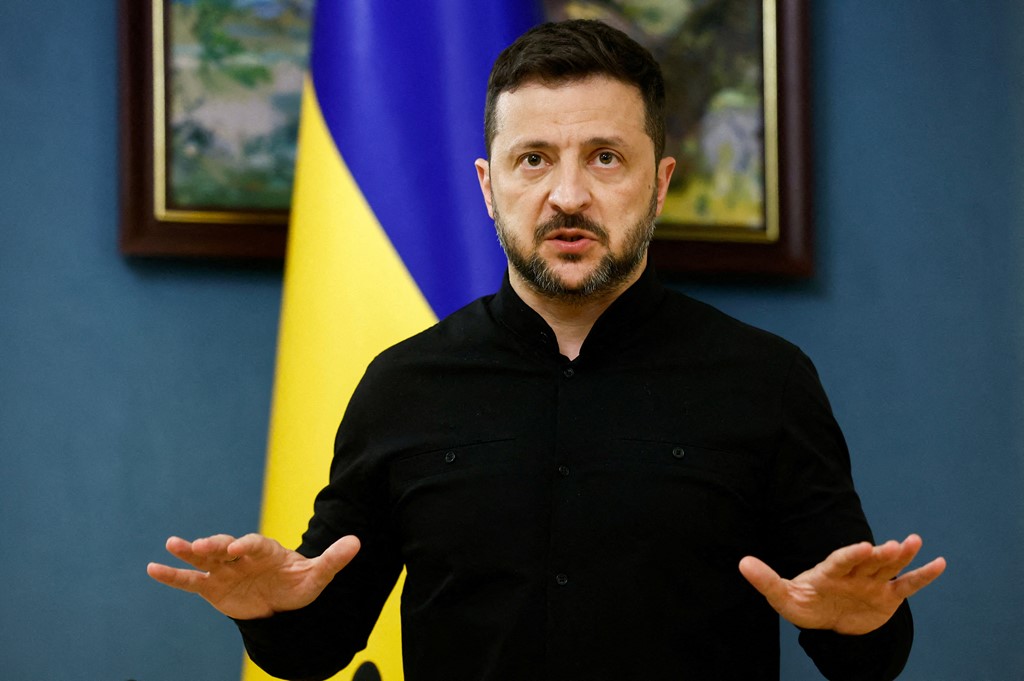 Zelensky: Nuk do t’ua dhurojmë tokën tonë një pushtuesi