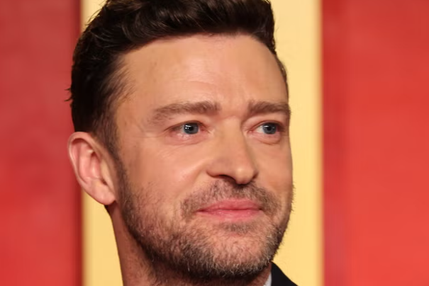 U kritikua për performancat gjatë turneut, Justin Timberlake zbulon diagnozën e sëmundjes