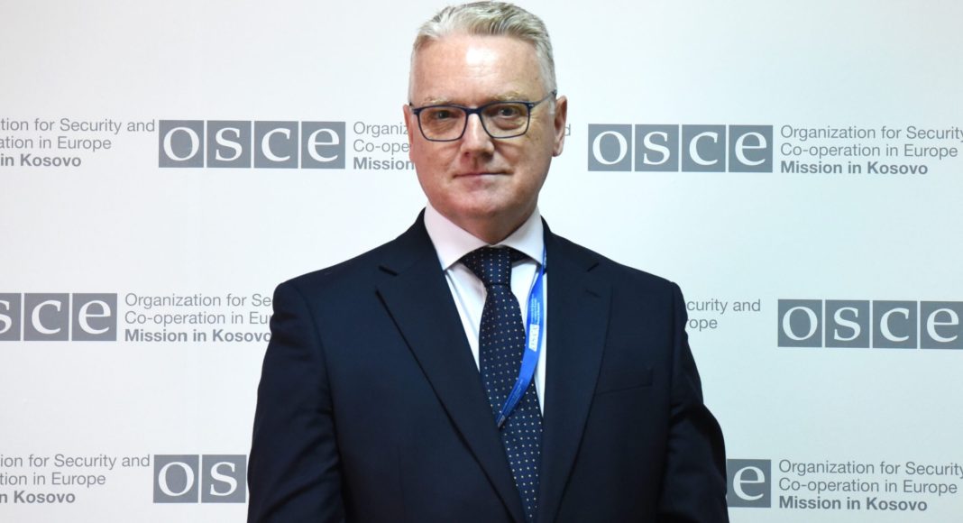 Shefi i Misionit të OSBE-së në Kosovë: Urgjente krijimi i institucioneve
