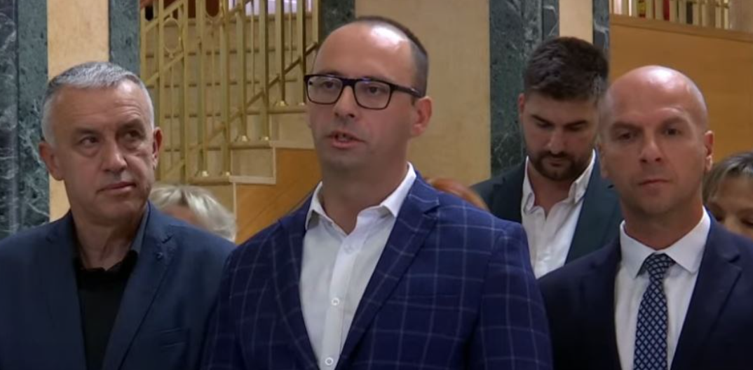 Zgjedhja e nënkryetarit të pestë, Lista Serbe paralajmëron ankesë në Kushtetuese
