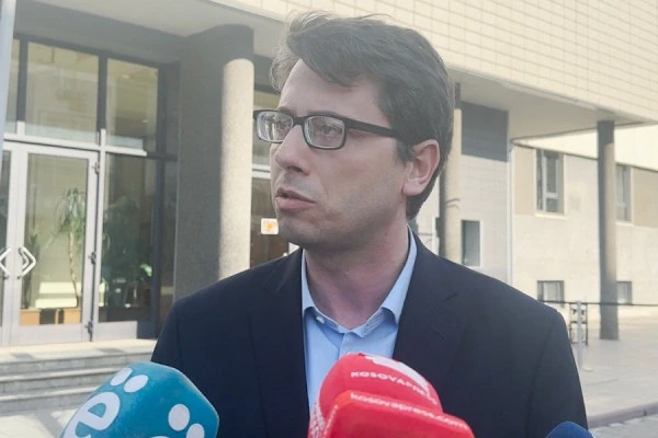 Murati: PDK e LDK ta mbështesin Rashiqin për nënkryetar të Kuvendit