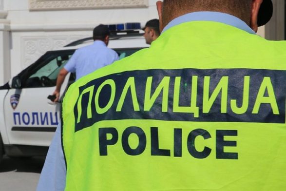 Të shtëna me armë zjarri në Shkup, plagoset një person