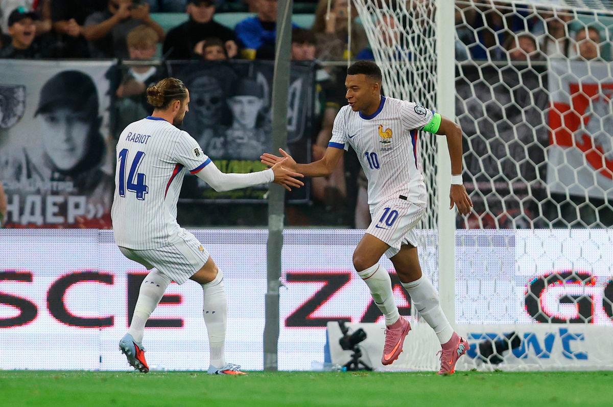 Franca, Mbappe barazon rekordin e Henry: Nder për mua!
