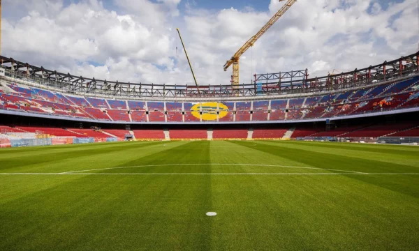 Barcelonës mund t’i shtyhet sërish rikthimi në “Camp Nou”