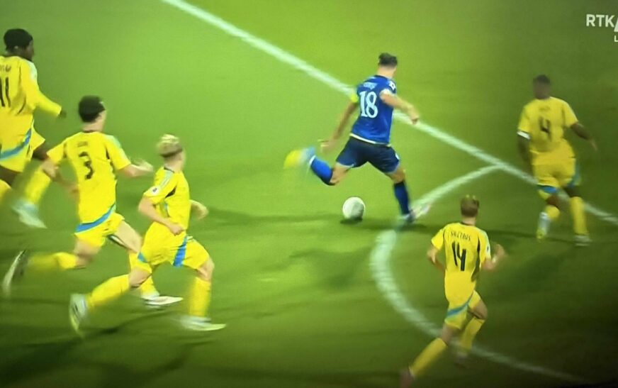 Kosova po e befason Suedinë pas pjesës së parë, 2-0 në Prishtinë