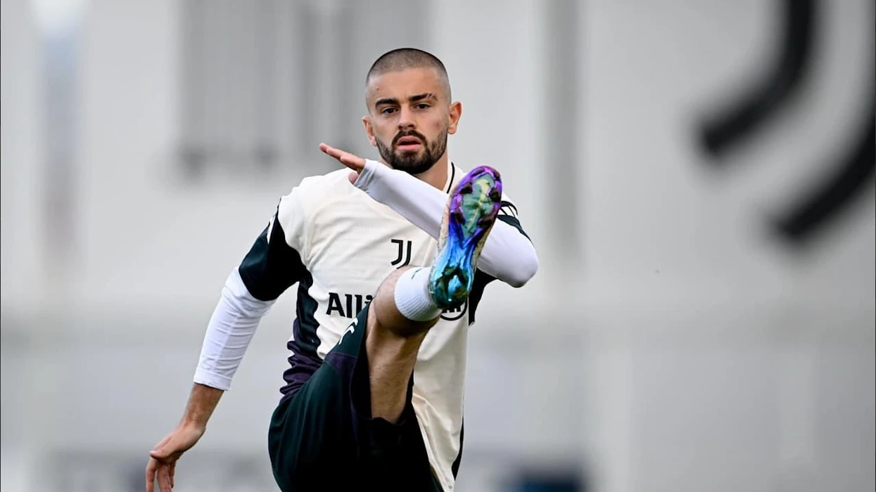 Chiellini për Zhegrovën: Më e rëndësishmja është ndikimi i tij në fushë…!