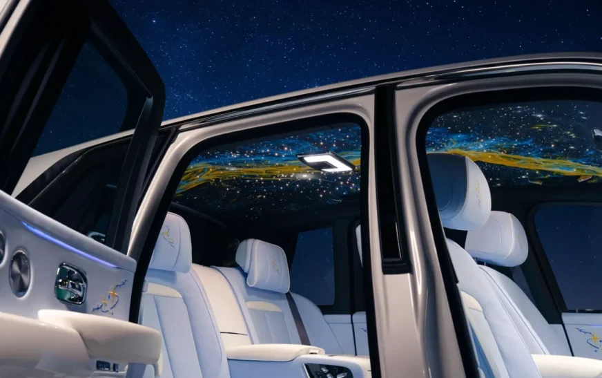 Ky Rolls-Royce ‘ka një qiell të vërtetë’ në tavan, i gjithi i pikturuar me dorë