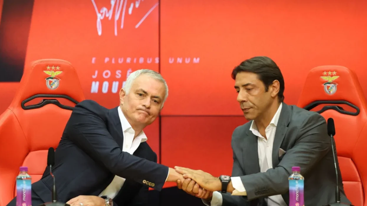 Mourinho kërkon të hiqet rregulli që ndryshoi futbollin në vitet e fundit