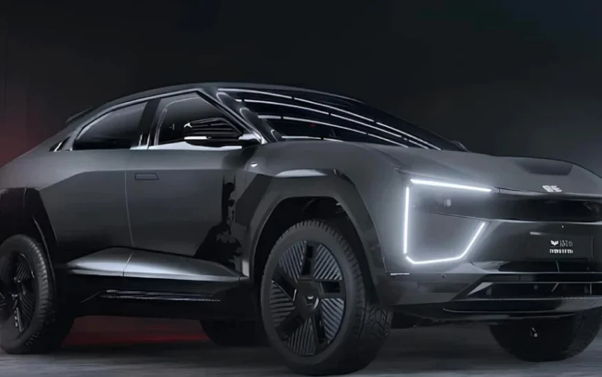 Prezantohet Batmobile, vetura që u fut në prodhim serik