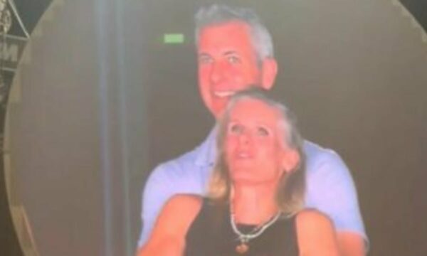 CEO i “Astronomer” ribashkohet me gruan e tij pasi e tradhëtoi në sytë e gjithë botës