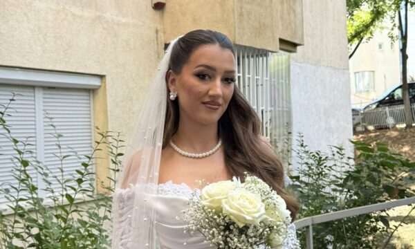 E bija e Fadil Fazliut martohet, ai e uron nga Haga