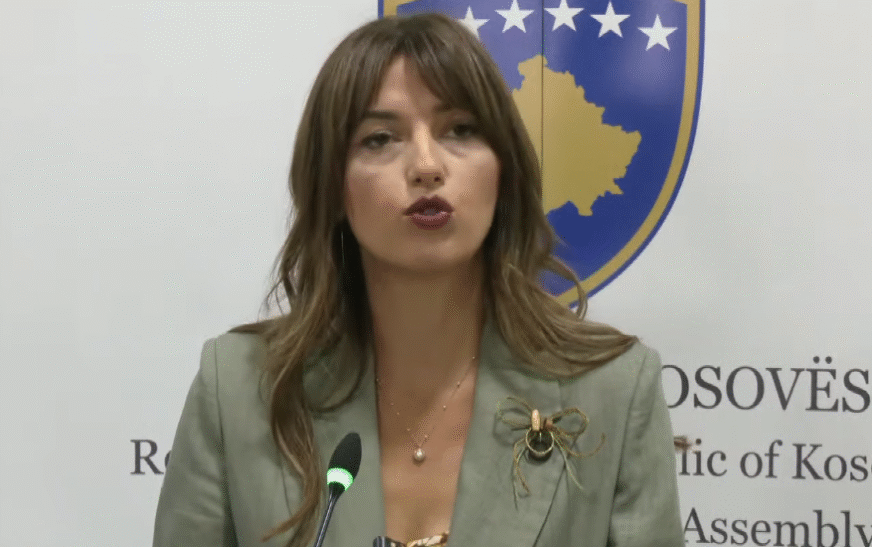 Haxhiu: Kushtetuesja s’duhet ta njohë asnjë pretendim që përdoret nga Lista Serbe – s’e njeh shtetin