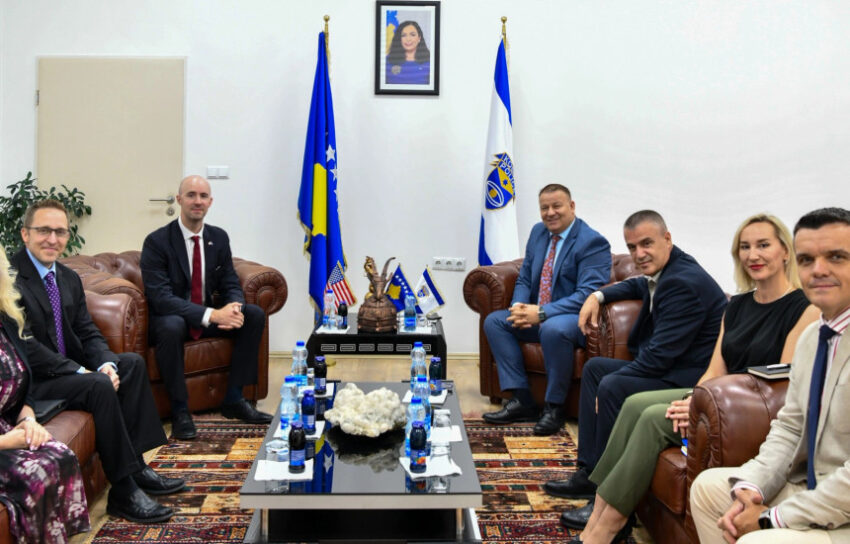 FBI vjen në Kosovë, tregohet se çka u diskutua me shefin e Policisë!