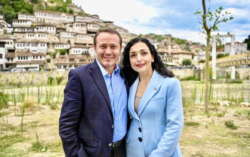 Prindon Sadriu: Fletërrufetë e buzhalistëve, kajtazistëve e mehmetajve nuk janë kritikë, janë cirk i urrejtjes