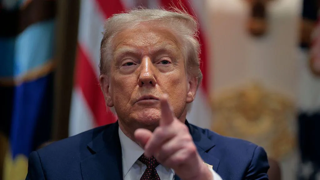 Trump kusht vendeve të NATO-s: Do ta sanksionoj Rusinë kur ta bëni edhe ju këtë