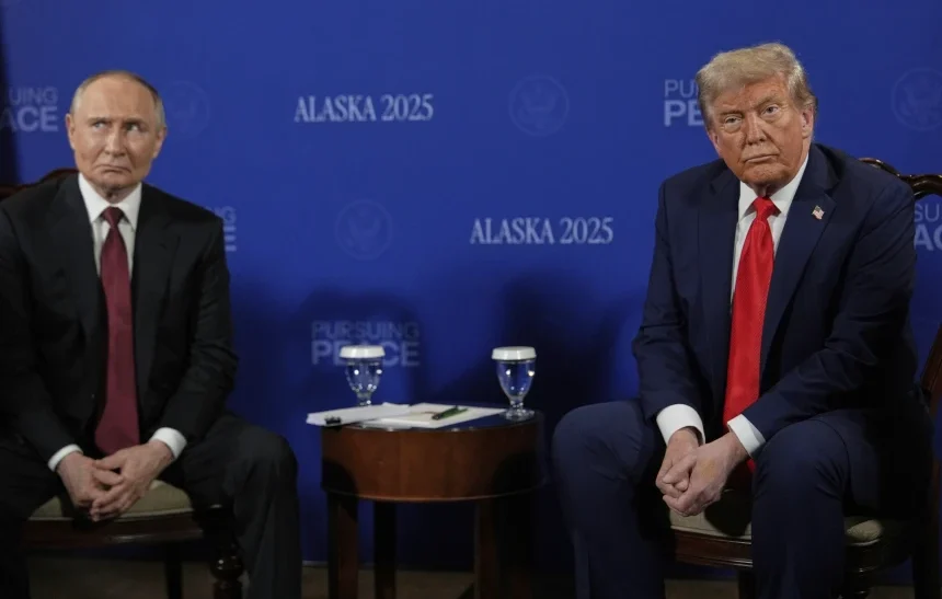 Rusia i përgjigjet Trumpit për komentin “tigër prej letre”